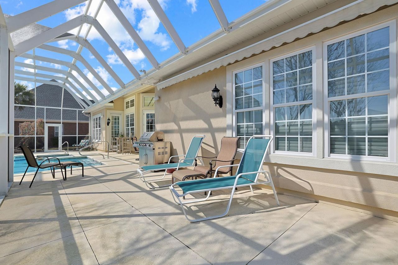 9461 Carrington Dr. Photo 35