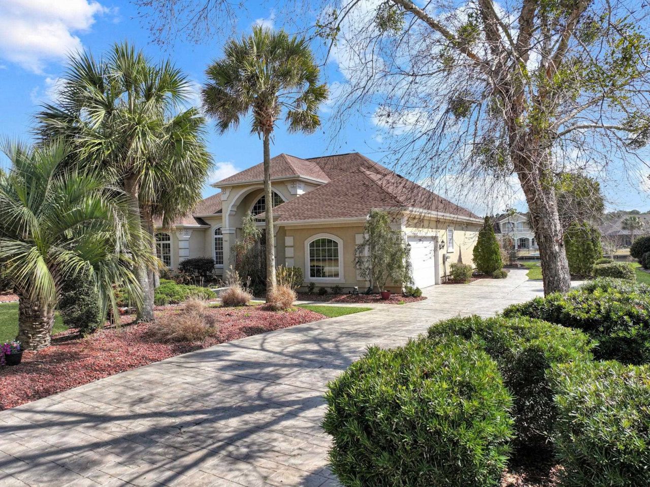 9461 Carrington Dr. Photo 41