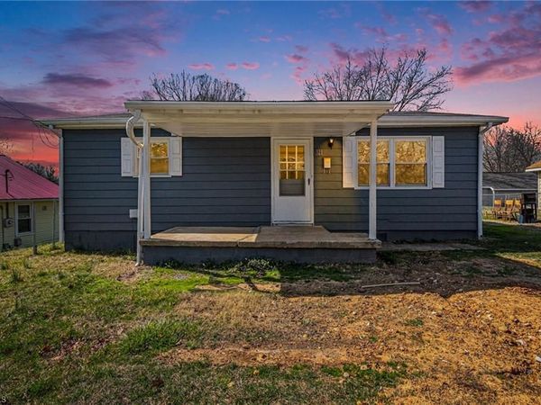 321 Loach Street , Asheboro, NC 27203