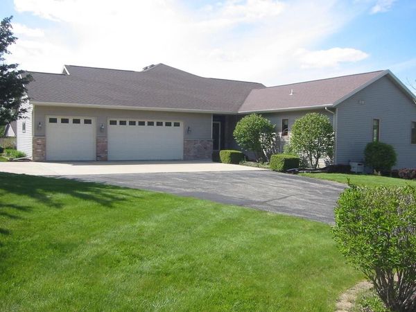 N4723 Ridgeview Drive, Portage, WI 53901