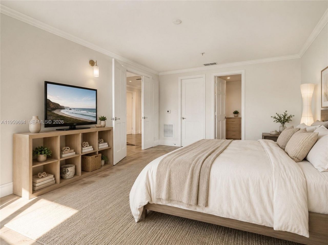 1 N Fort Lauderdale Beach Blvd, Unit 1806, Fort Lauderdale, FL 33304 Photo