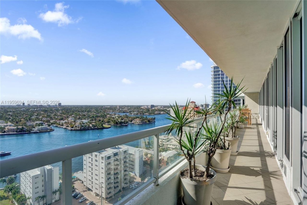 1 N Fort Lauderdale Beach Blvd, Unit 1806, Fort Lauderdale, FL 33304 Photo
