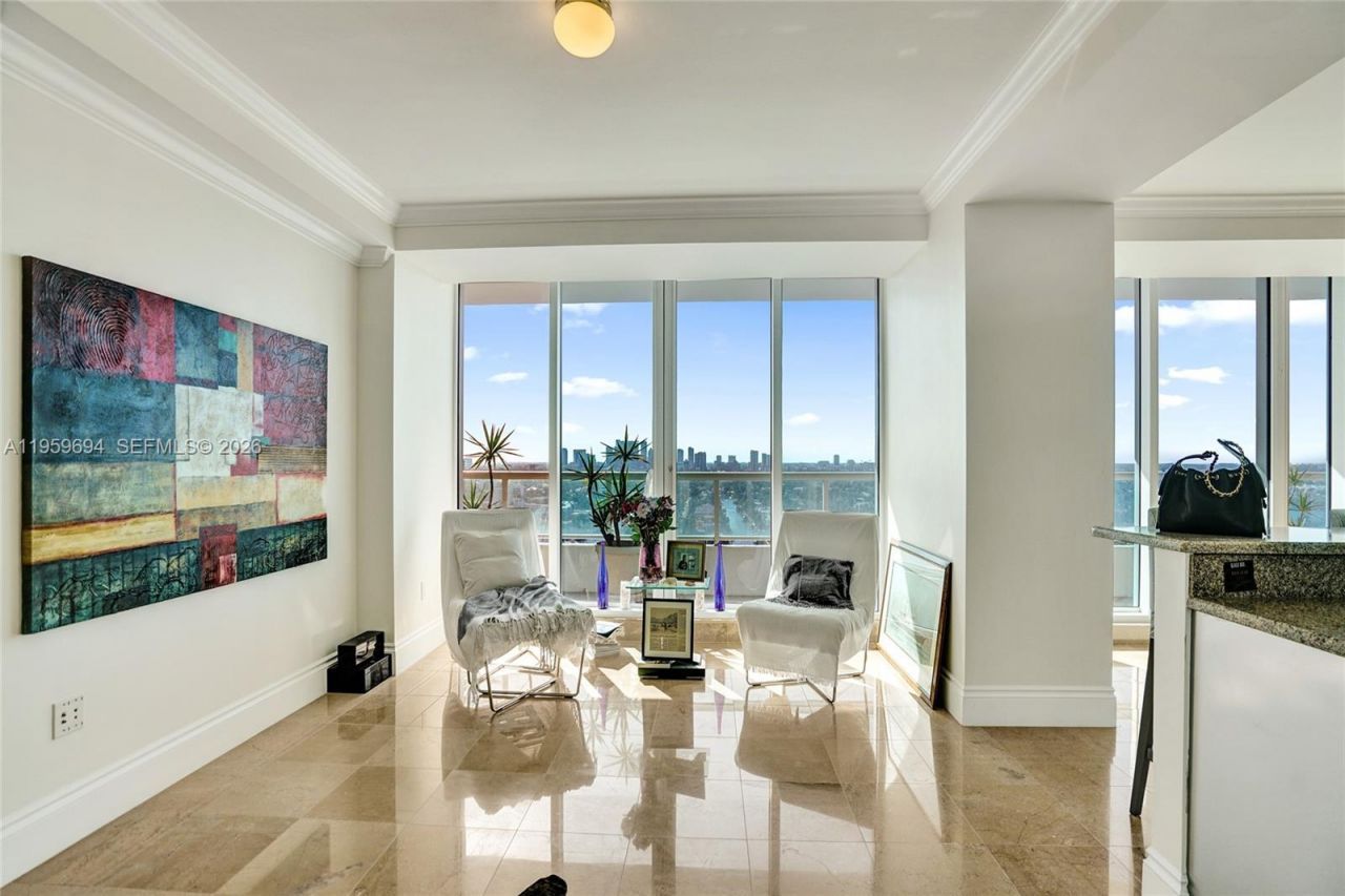1 N Fort Lauderdale Beach Blvd, Unit 1806, Fort Lauderdale, FL 33304 Photo