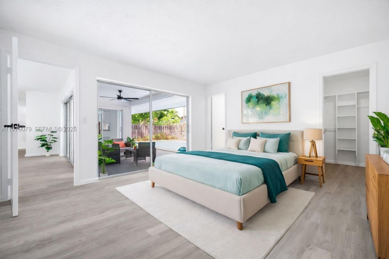 9241 Sunset Strip , Sunrise, FL 33322 Photo