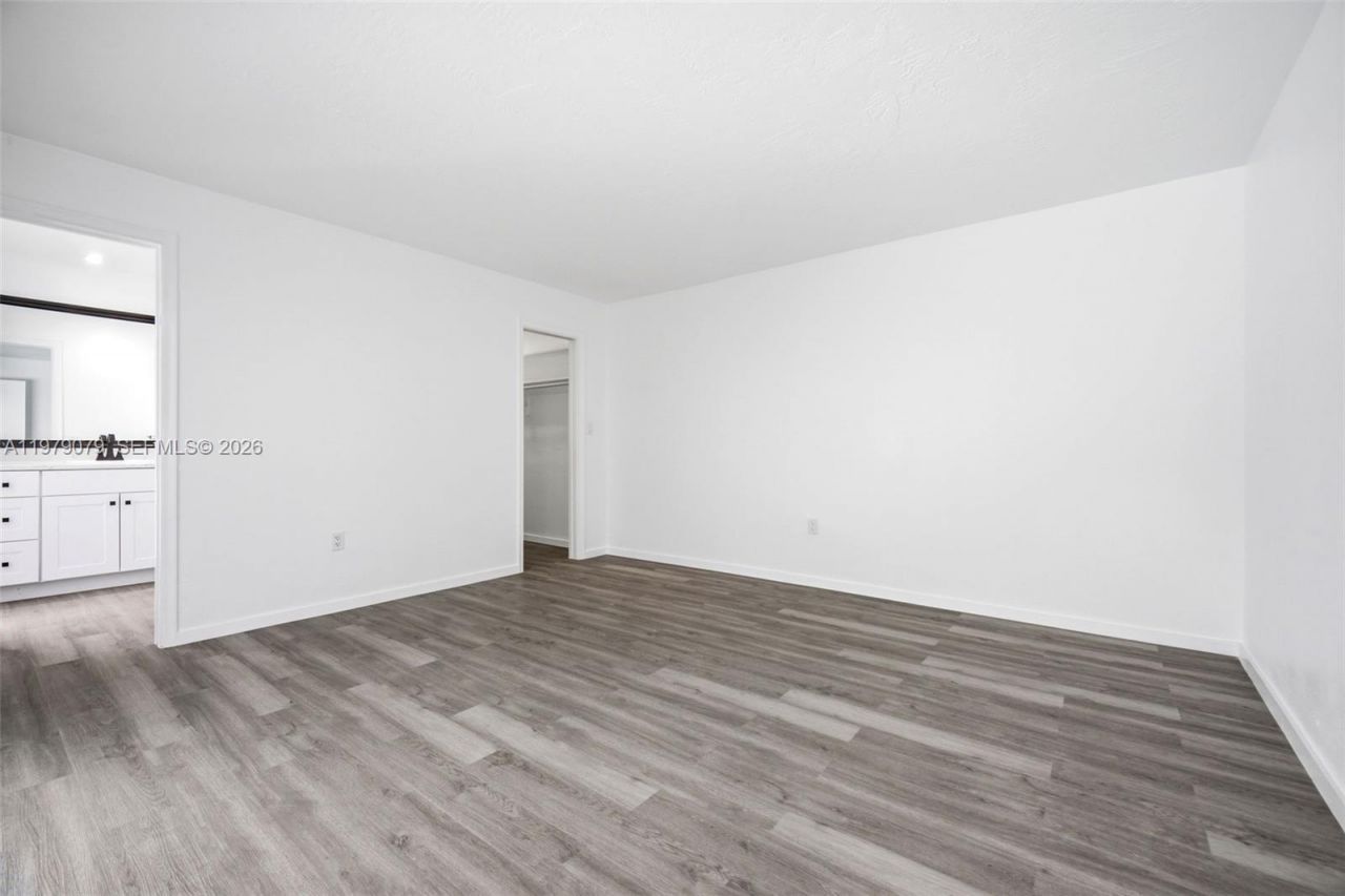 9241 Sunset Strip , Sunrise, FL 33322 Photo