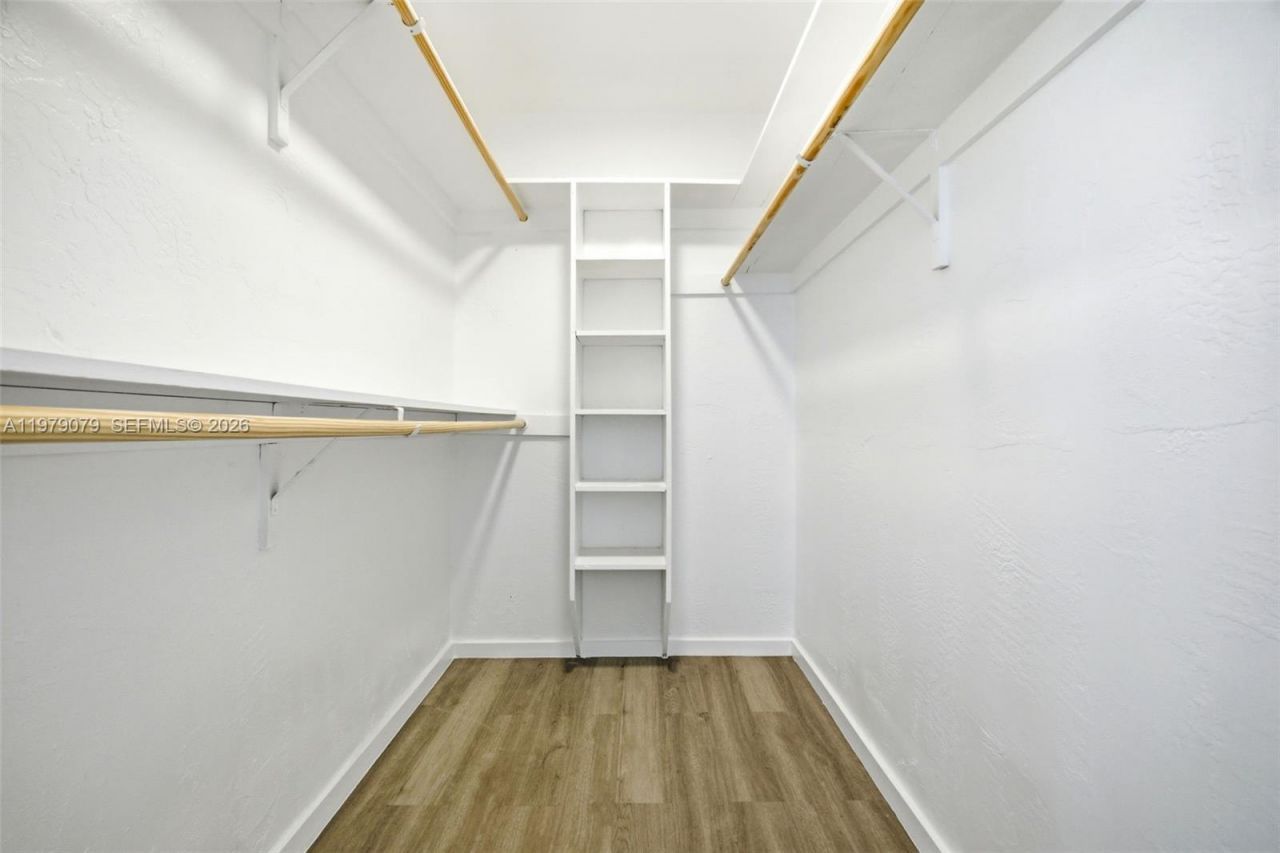 9241 Sunset Strip , Sunrise, FL 33322 Photo