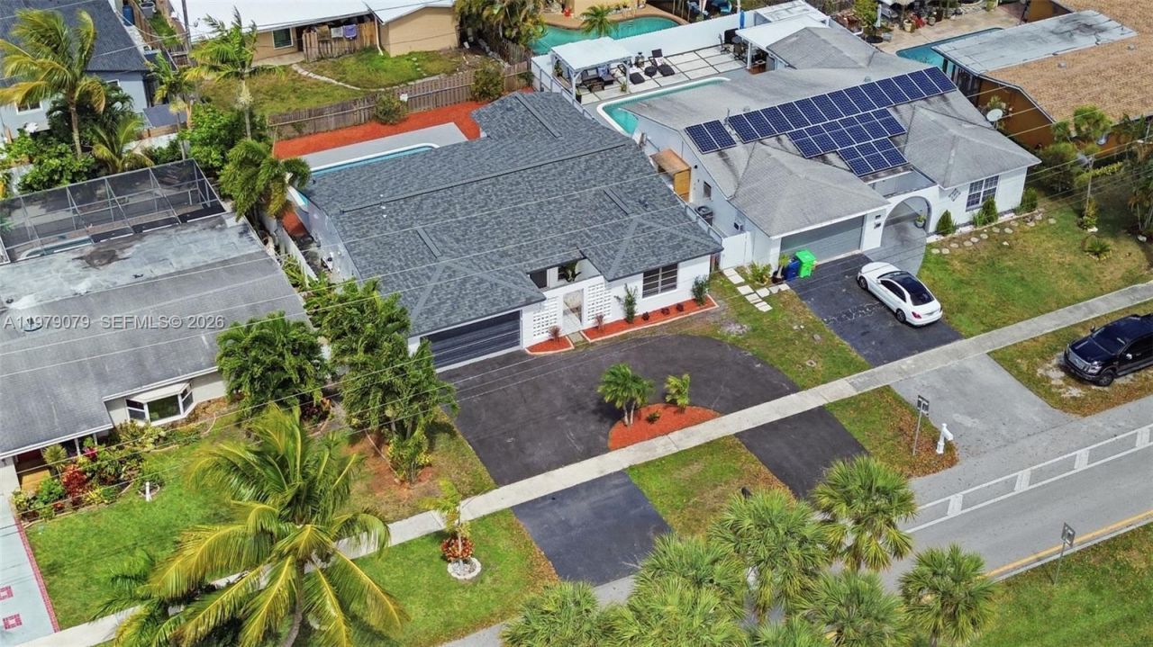 9241 Sunset Strip , Sunrise, FL 33322 Photo