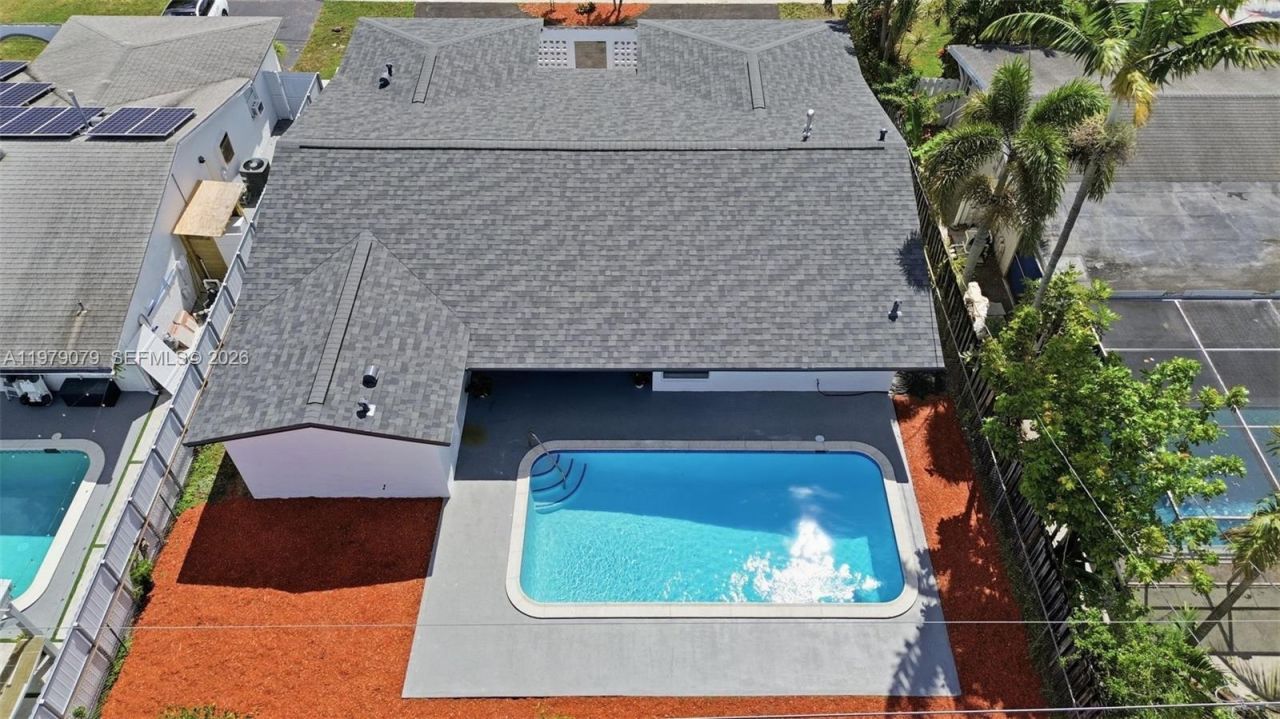 9241 Sunset Strip , Sunrise, FL 33322 Photo