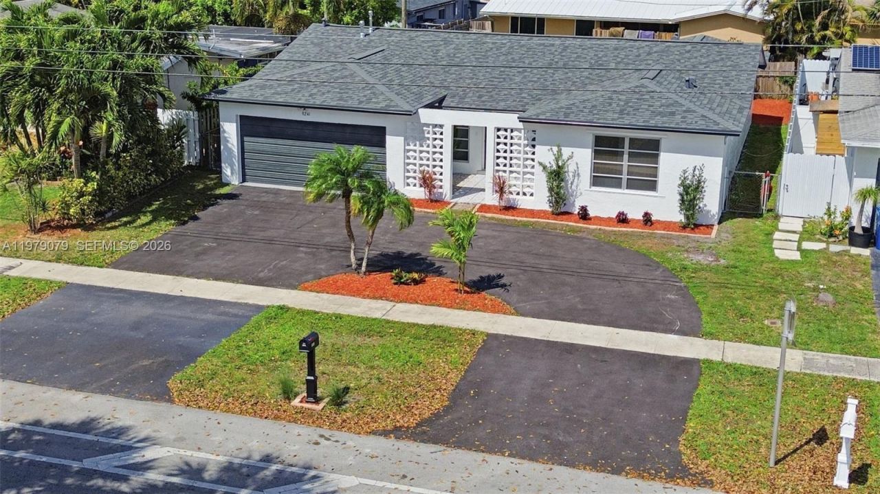 9241 Sunset Strip , Sunrise, FL 33322 Photo