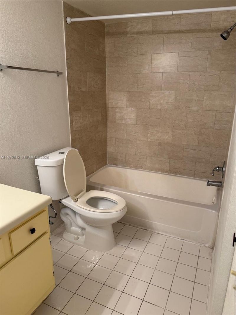13090 Vista Isles Dr. , Unit 126, Sunrise, FL 33325 Photo