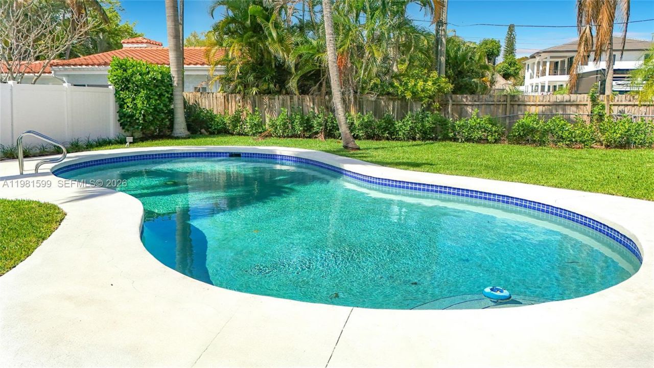 2533 NE 21st Ter, Lighthouse Point, FL 33064 Photo