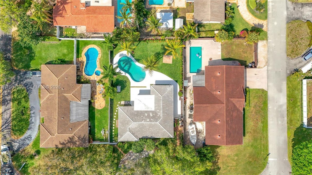 2533 NE 21st Ter, Lighthouse Point, FL 33064 Photo