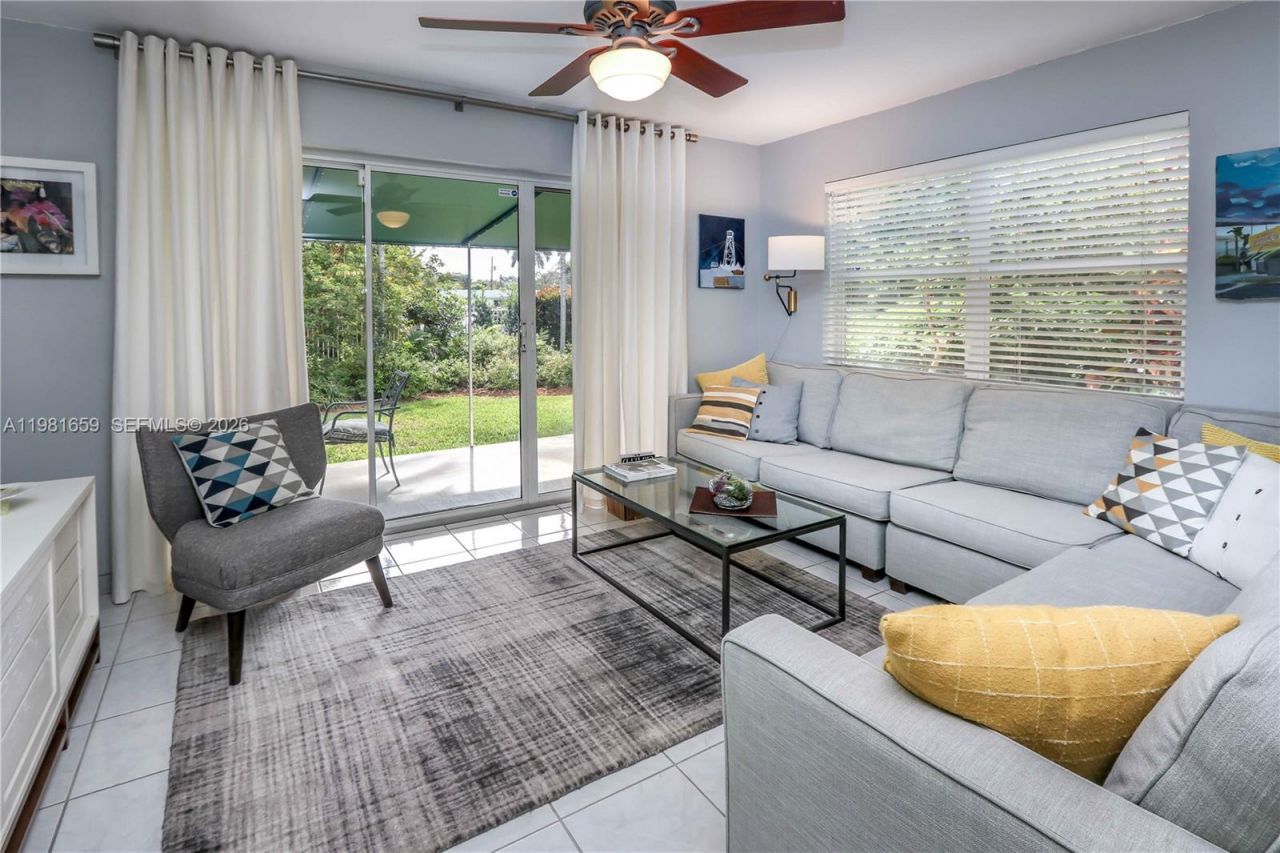 2209 N 15th Ave , Hollywood, FL 33020 Photo