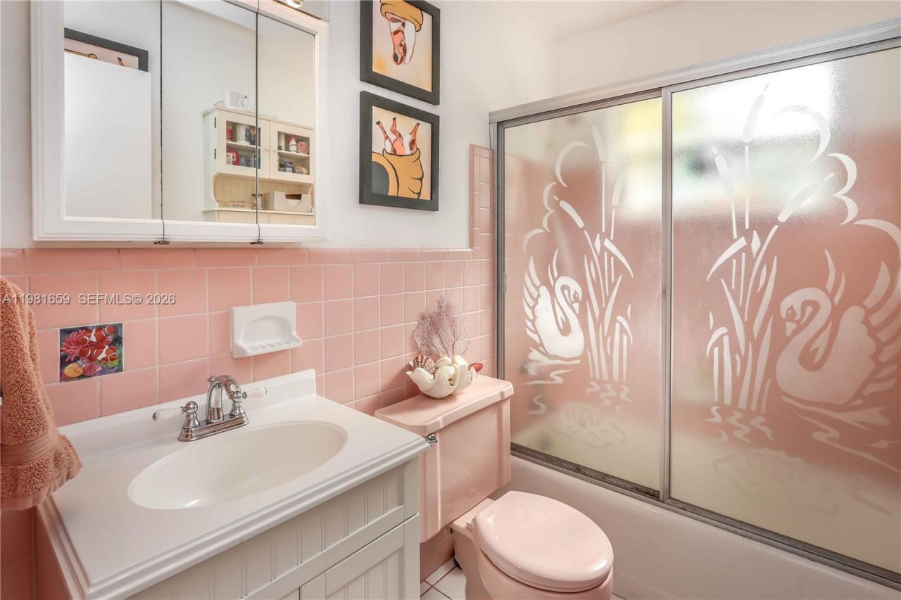 2209 N 15th Ave , Hollywood, FL 33020 Photo