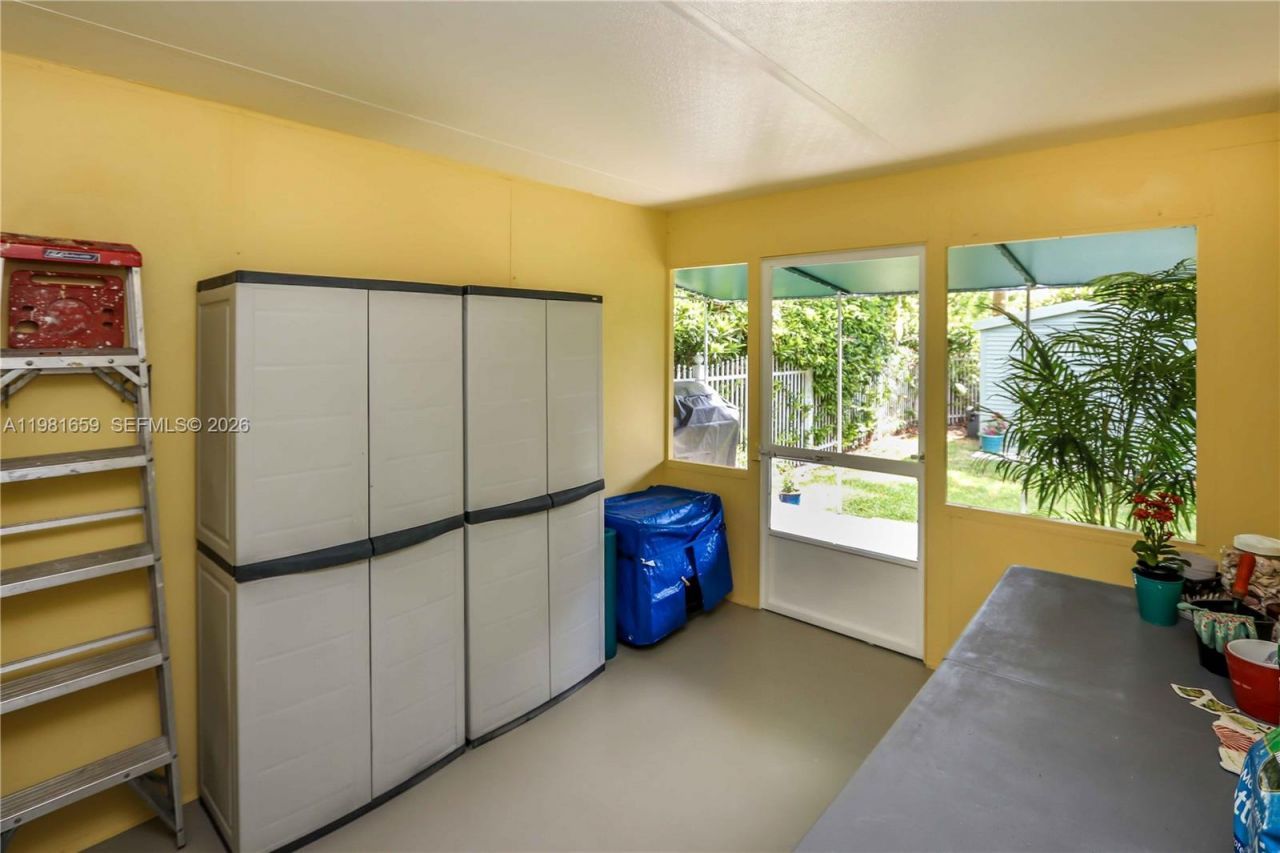 2209 N 15th Ave , Hollywood, FL 33020 Photo