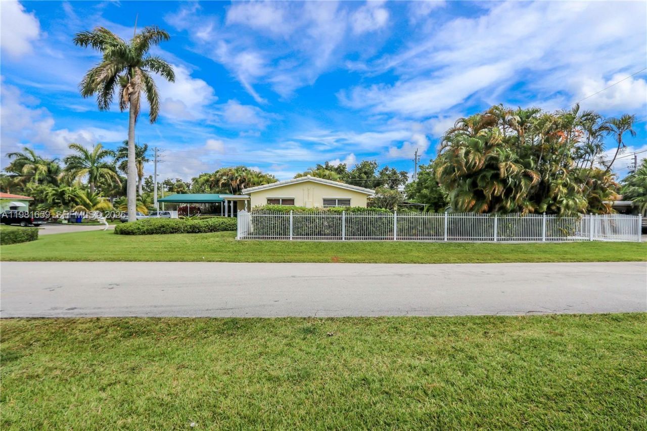 2209 N 15th Ave , Hollywood, FL 33020 Photo