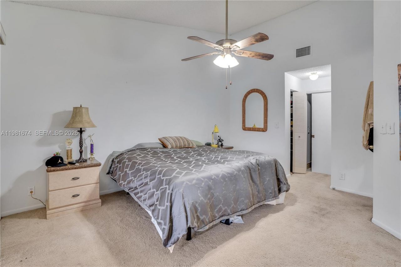 7641 NW 99th Ave, Tamarac, FL 33321 Photo