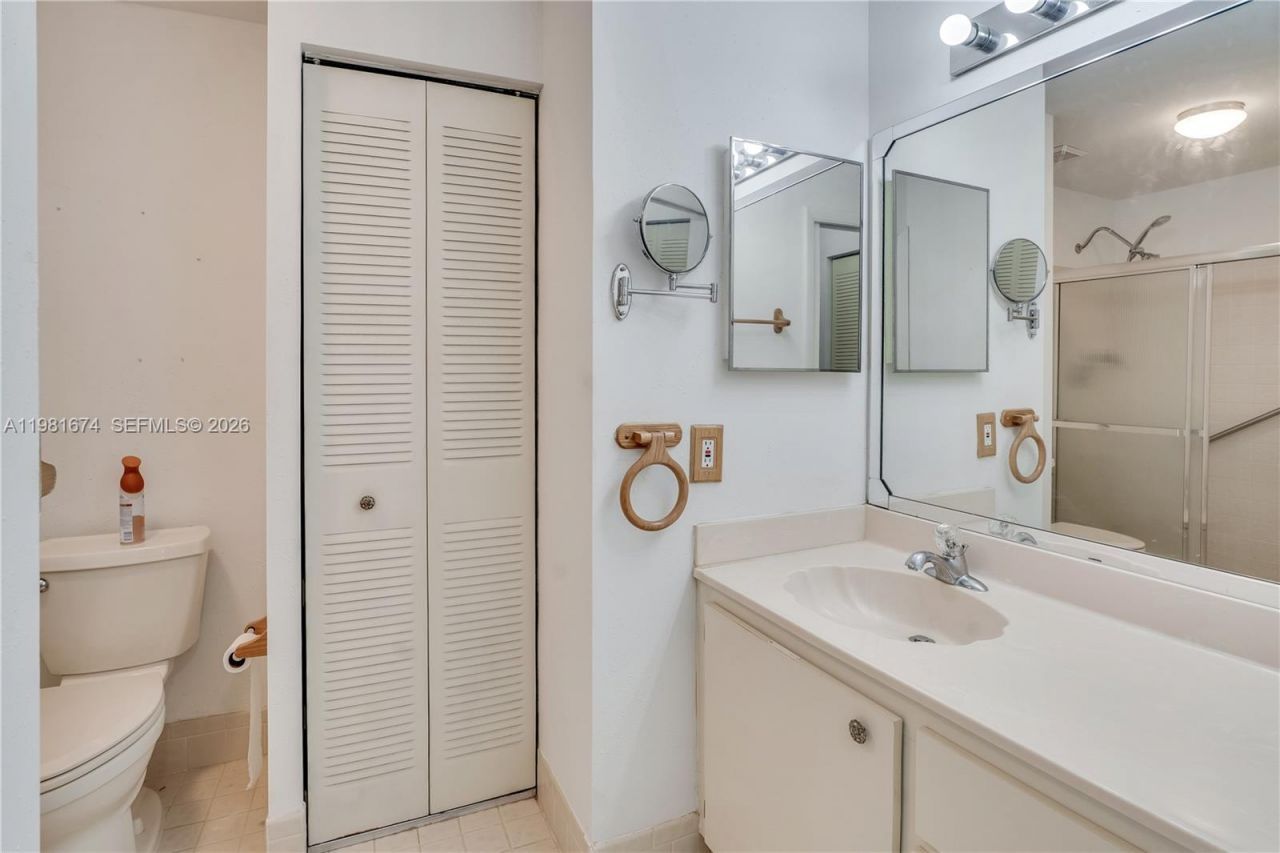 7641 NW 99th Ave, Tamarac, FL 33321 Photo