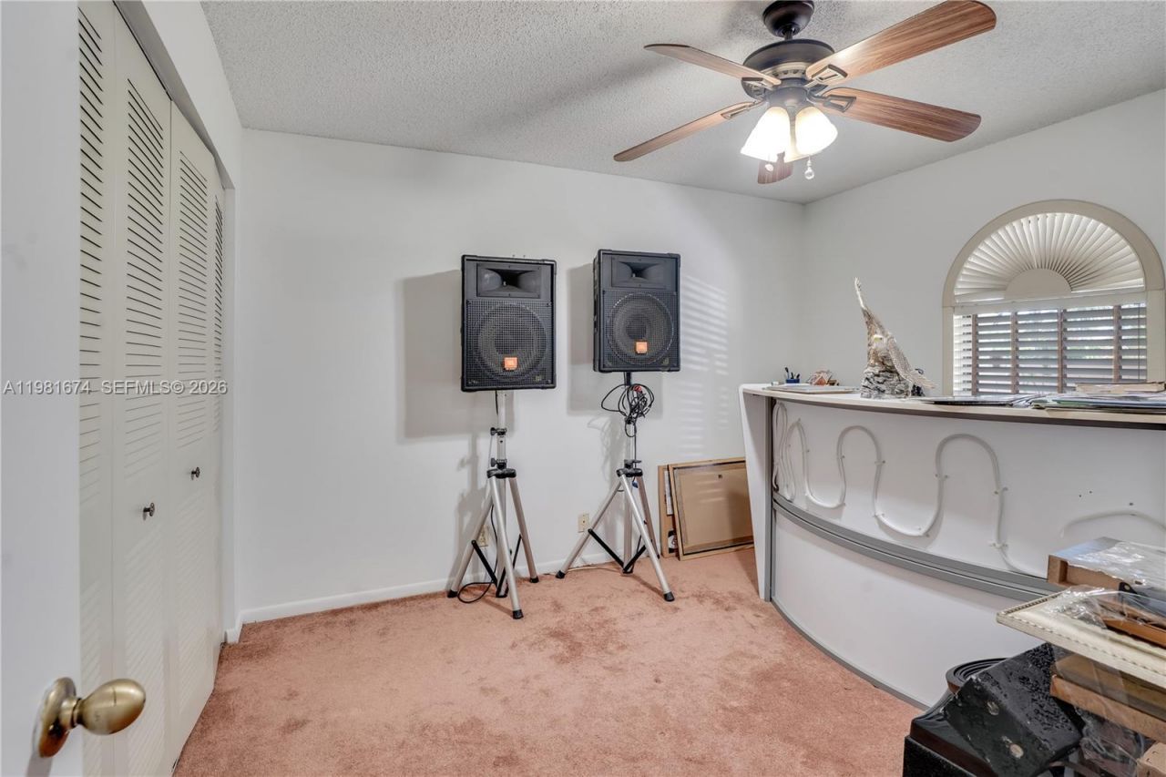 7641 NW 99th Ave, Tamarac, FL 33321 Photo