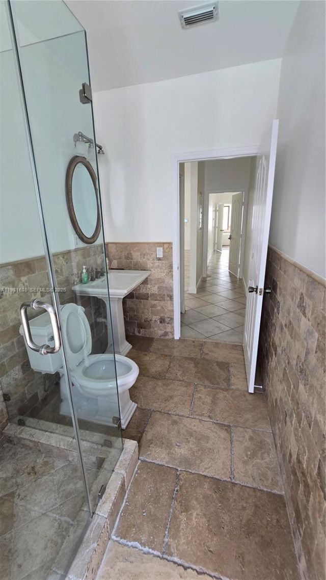 15826 SW 138th Ter, Miami, FL 33196 Photo