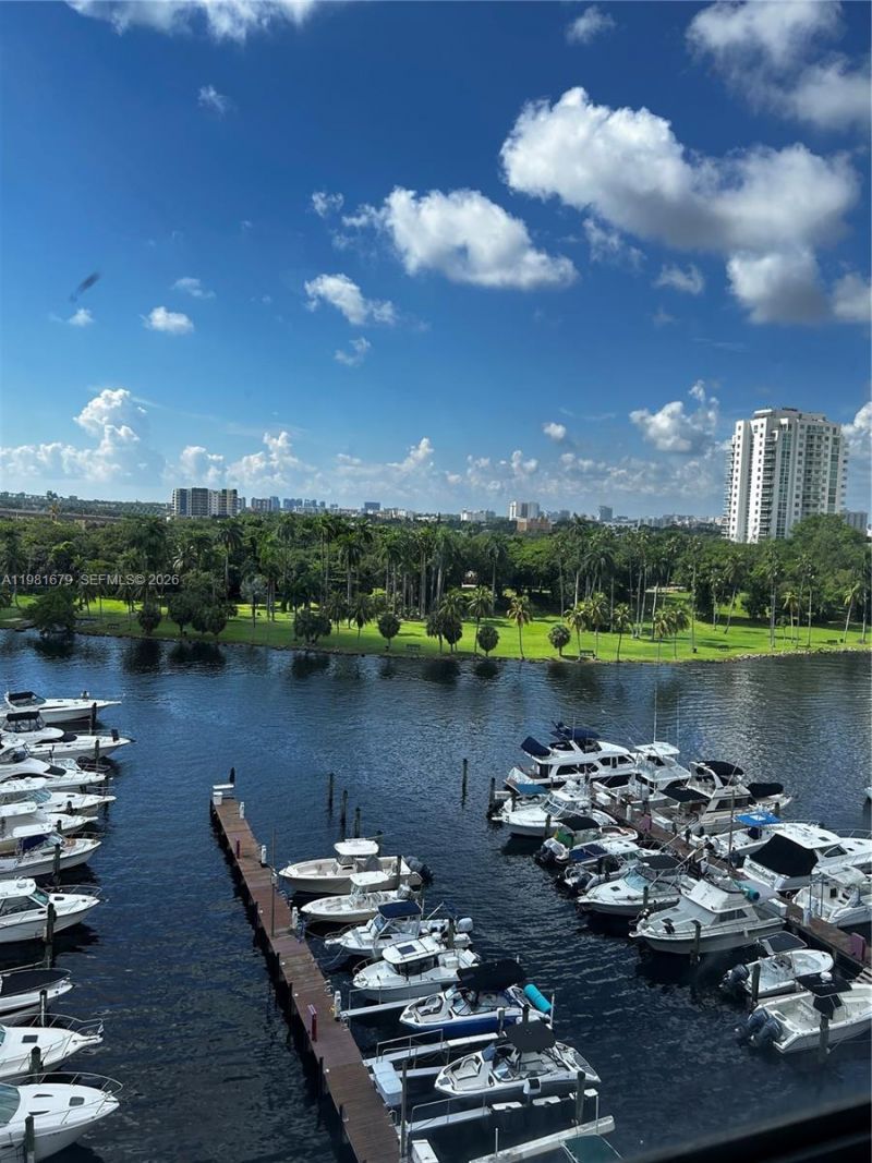 1700 NW N River Dr , Unit 909, Miami, FL 33125 Photo