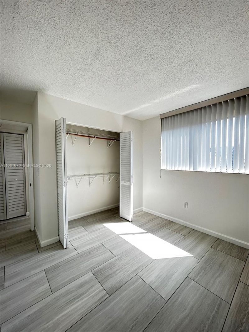 1700 NW N River Dr , Unit 909, Miami, FL 33125 Photo