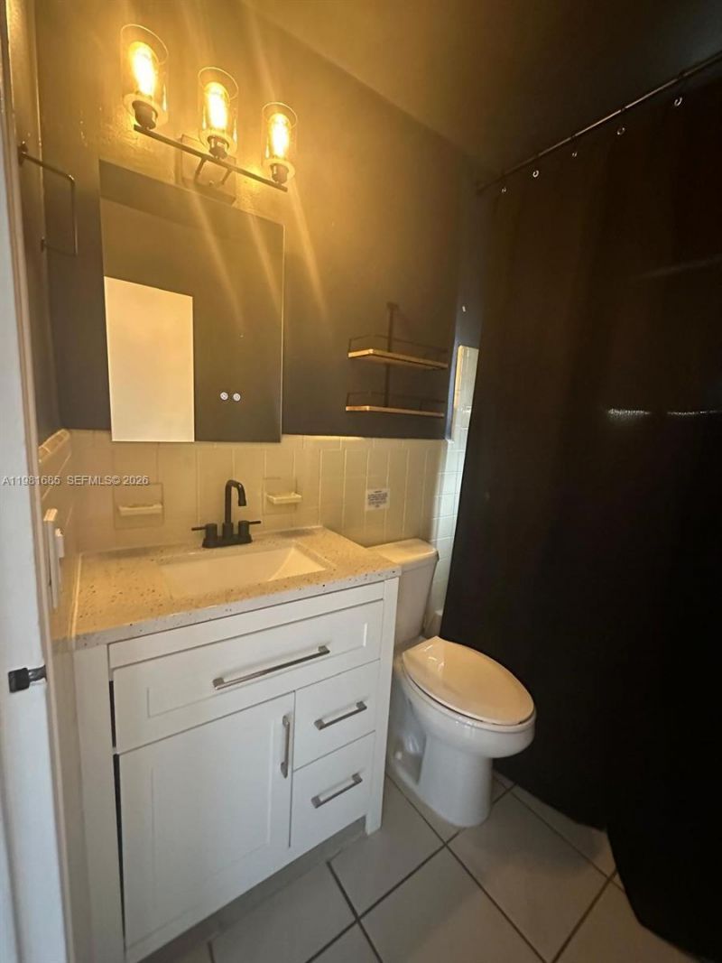 6443 Perry St, Hollywood, FL 33024 Photo