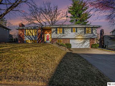 1416 S 134th Street, Omaha, KS 66144