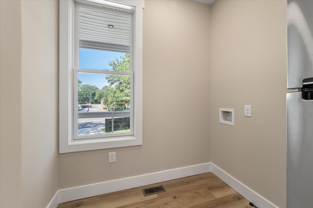 1216 Old Towne Road Photo 38