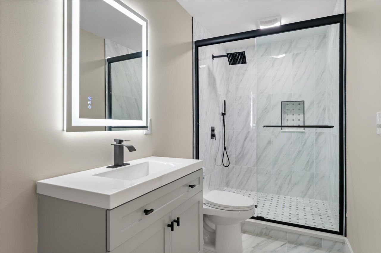 1216 Old Towne Road Photo 42