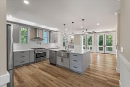 1216 Old Towne Road photo 4