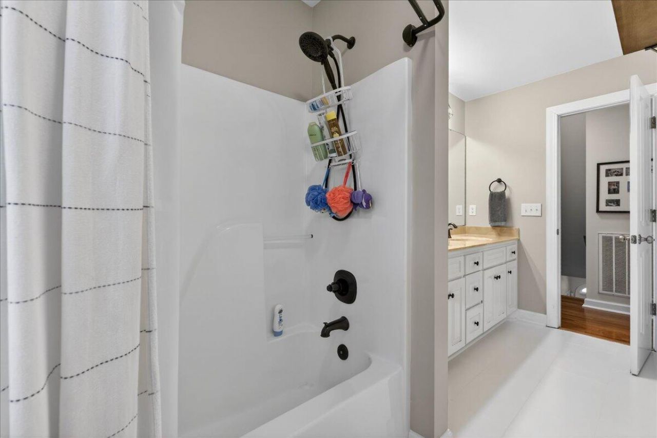 4216 Wildwood Landing Photo 44