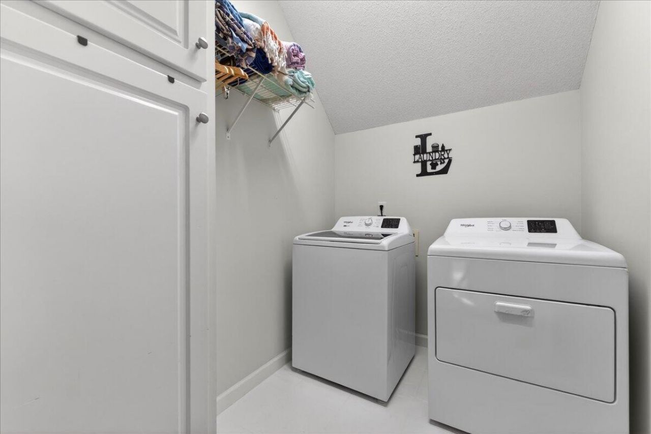 4216 Wildwood Landing Photo 53