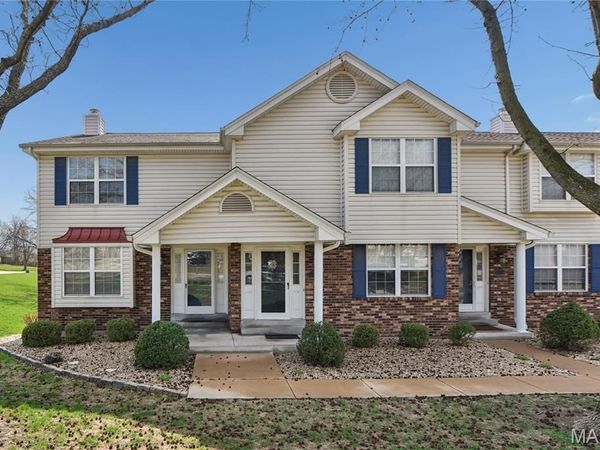 1539 Bittersweet Court , Unit 1, St Charles, MO 63303