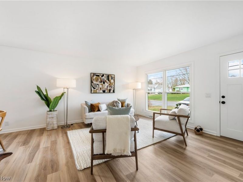 1833 Carlene Avenue SW, Massillon, OH 44647 Photo 2