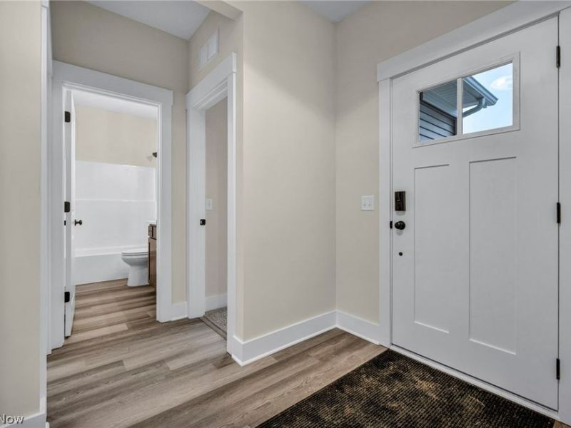 3630 Great Windsor Lane, Green, OH 44685 Photo 3