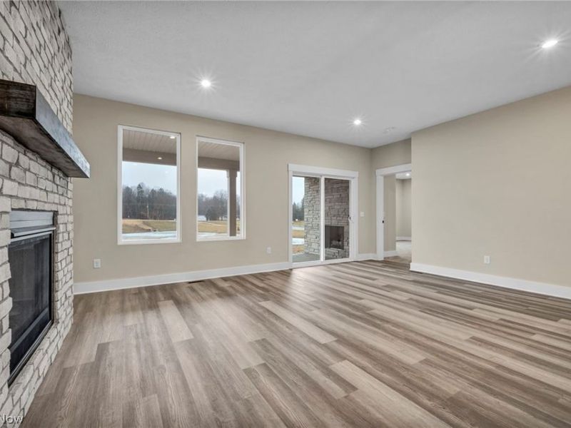 3630 Great Windsor Lane, Green, OH 44685 Photo 5