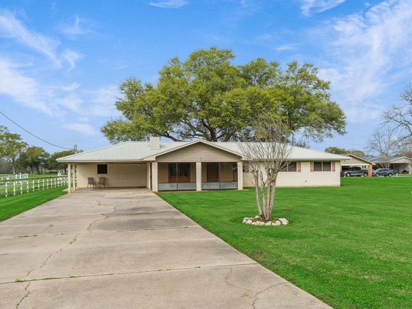 1826 Sawmill Highway, Breaux Bridge, LA 70517