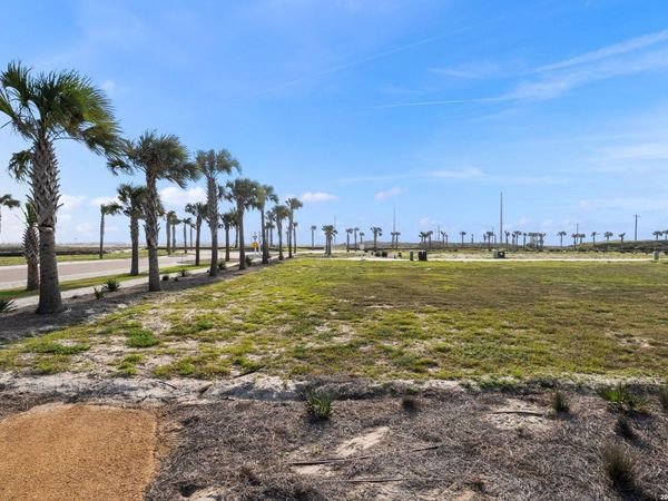 426 Horse Tail, Port Aransas, TX 78373
