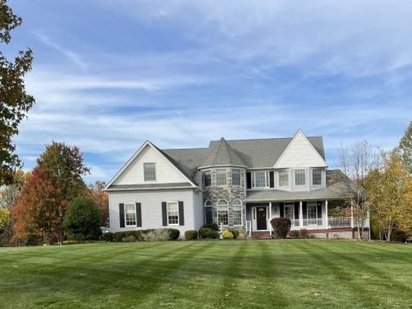 48 Mason Farm Rd, Raritan, NJ 08551