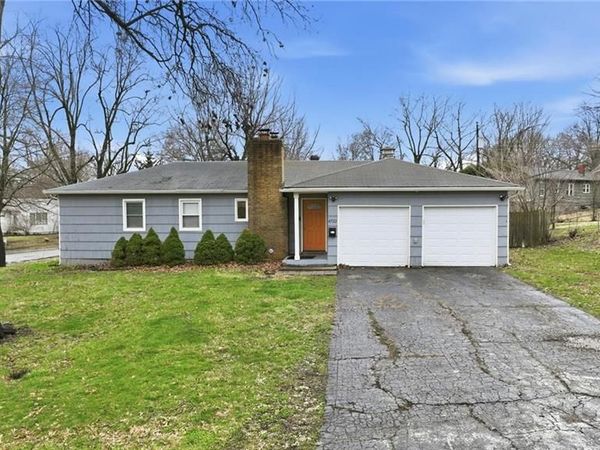 4722 Claremont Avenue, Kansas City, MO 64133
