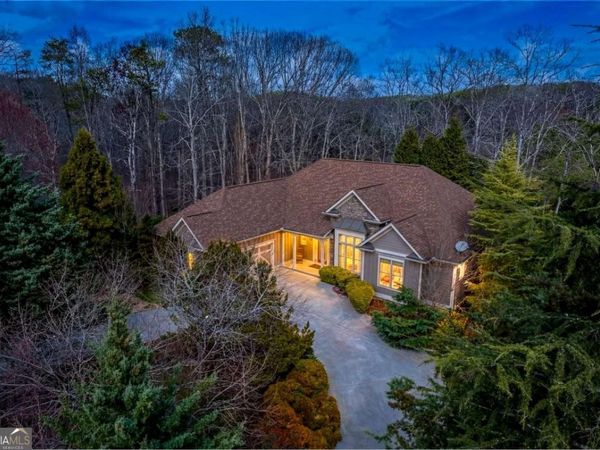 218 Sylvias Way, Jasper, GA 30143