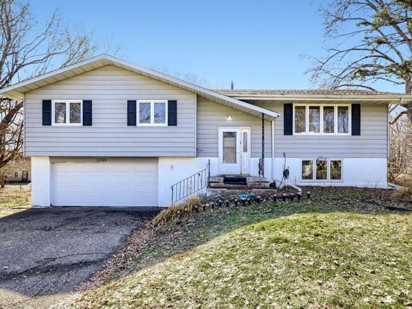 5705 Phoenix Street, Golden Valley, MN 55422