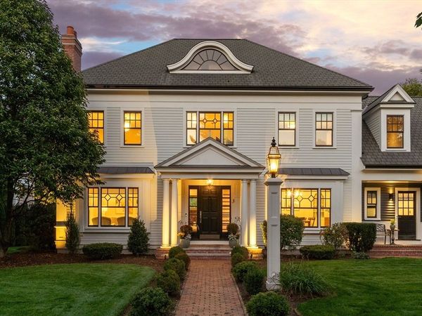 3 Wisteria Ln, Lexington, MA 02420