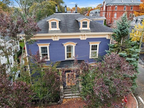 145 Federal St, Unit 3, Salem, MA 01970