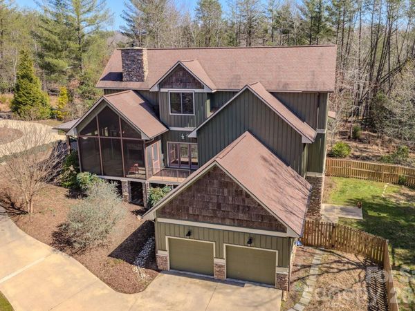 4836 Stream Side Lane, Unit 18, Morganton, NC 28655