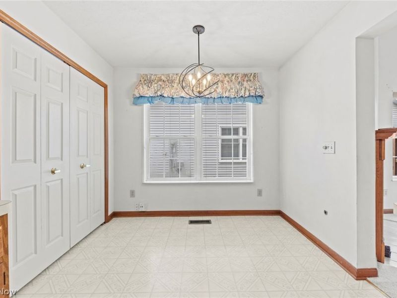 30370 Sugar Sand Lane, North Olmsted, OH 44070 Photo 13