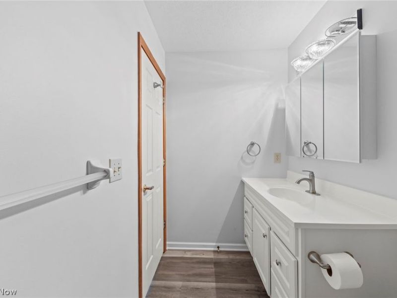 30370 Sugar Sand Lane, North Olmsted, OH 44070 Photo 22