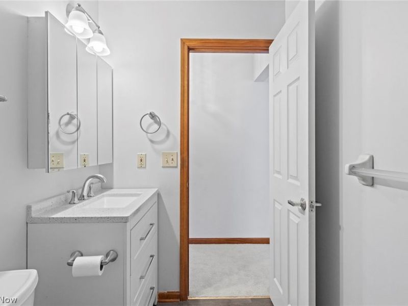 30370 Sugar Sand Lane, North Olmsted, OH 44070 Photo 27