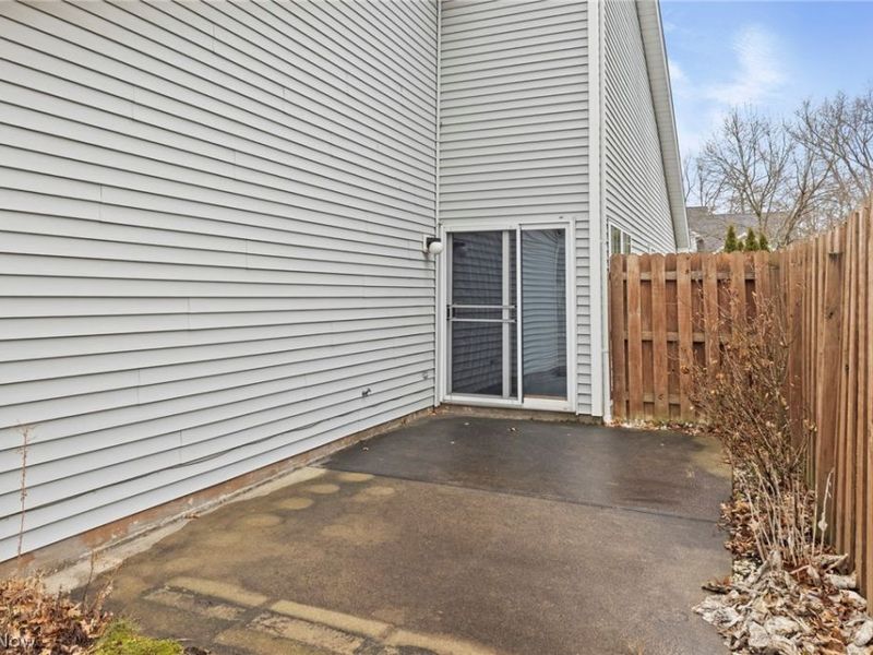 30370 Sugar Sand Lane, North Olmsted, OH 44070 Photo 29